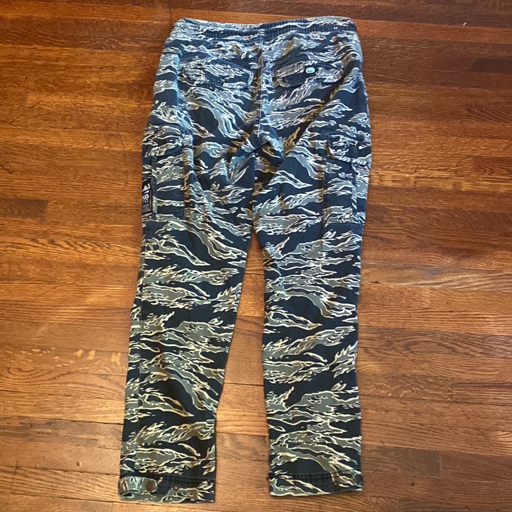 V! ECKŌ unltd camo pants size S pre-owned in good condition - Picture 5 of 13